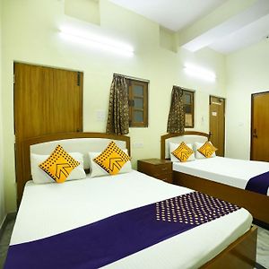 Hotel Om Paharganj